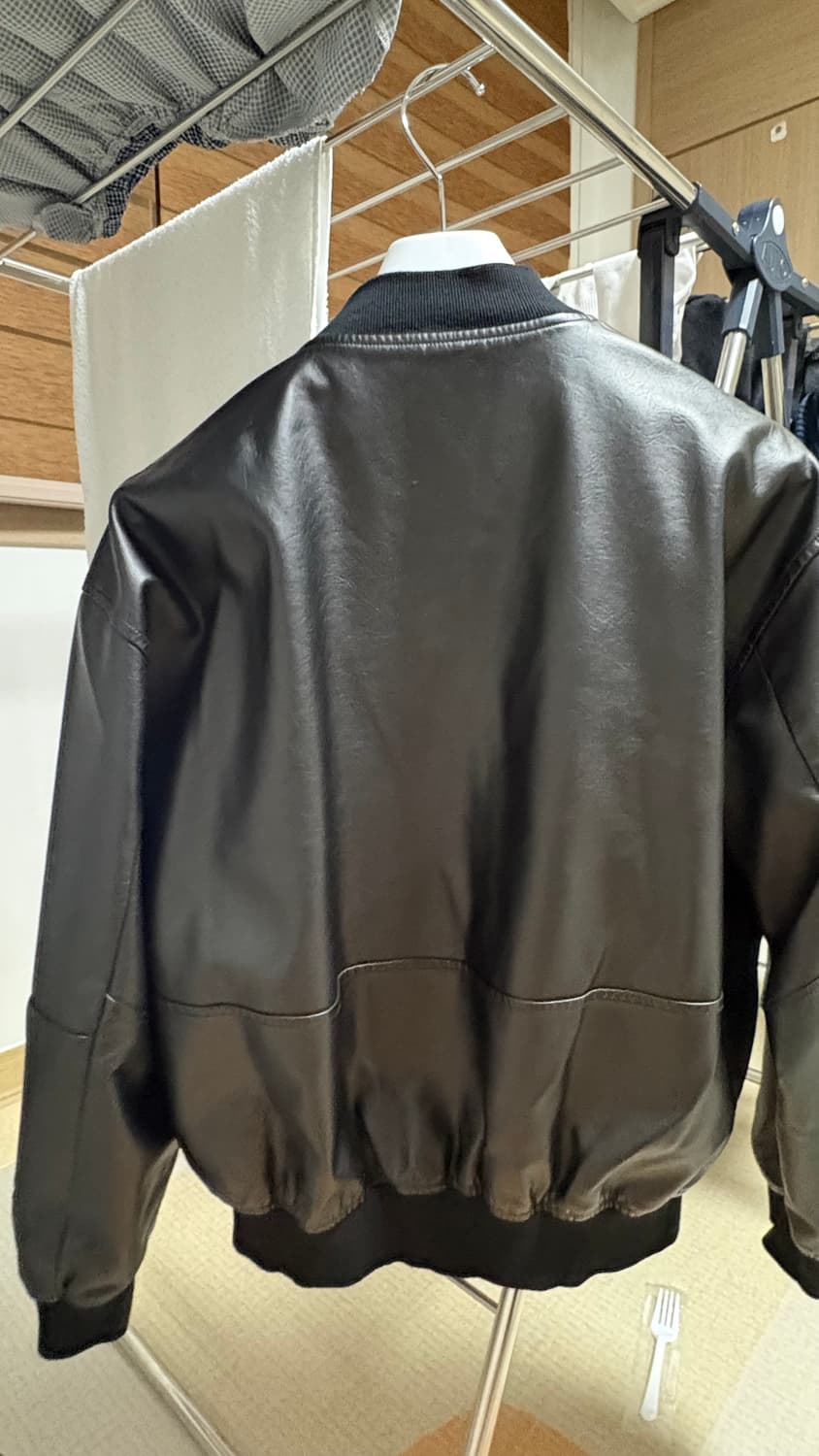 26년 3월 구매 노운 pleather blouson(black) 상품이미지6