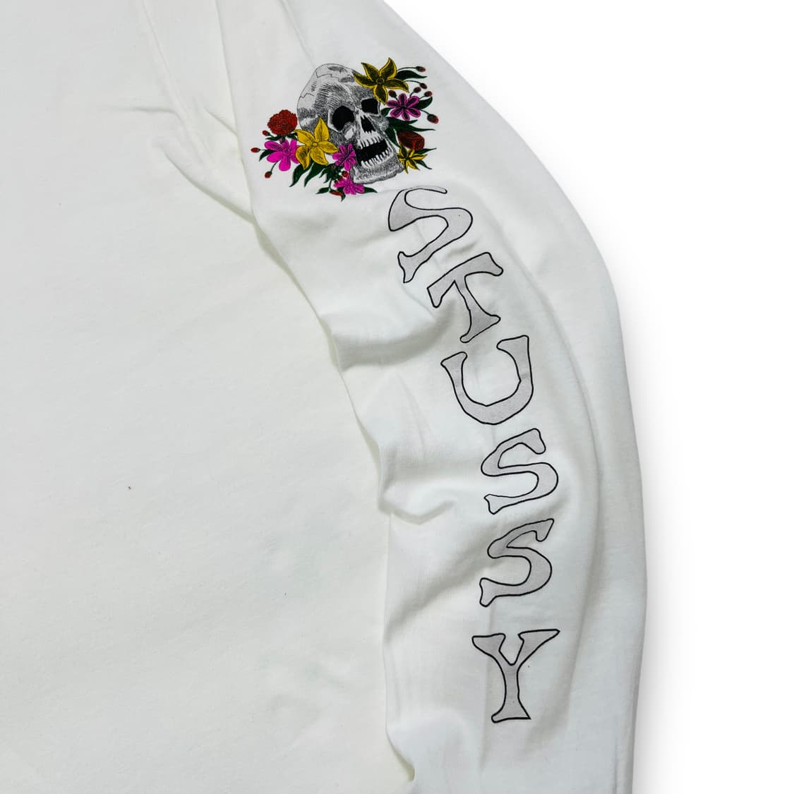 Stussy HIPPIE SKULL Long sleeve 상품이미지2