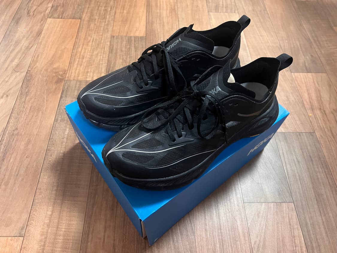 [280] 호카 마파테 스피드4 블랙 + 살로몬 퀵레이스 블랙 상품이미지1