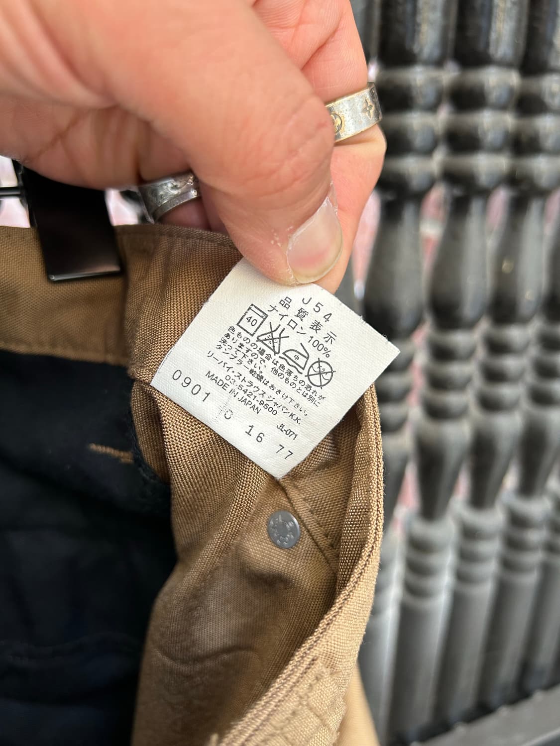 00's 리바이스  샌드컬러 엔지니어드 유틸 테크팬츠 상품이미지5