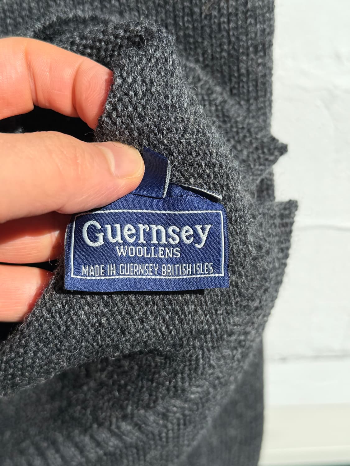 Guernsey Woollens 건지 울른스 차콜 니트 스웨터 40 상품이미지3