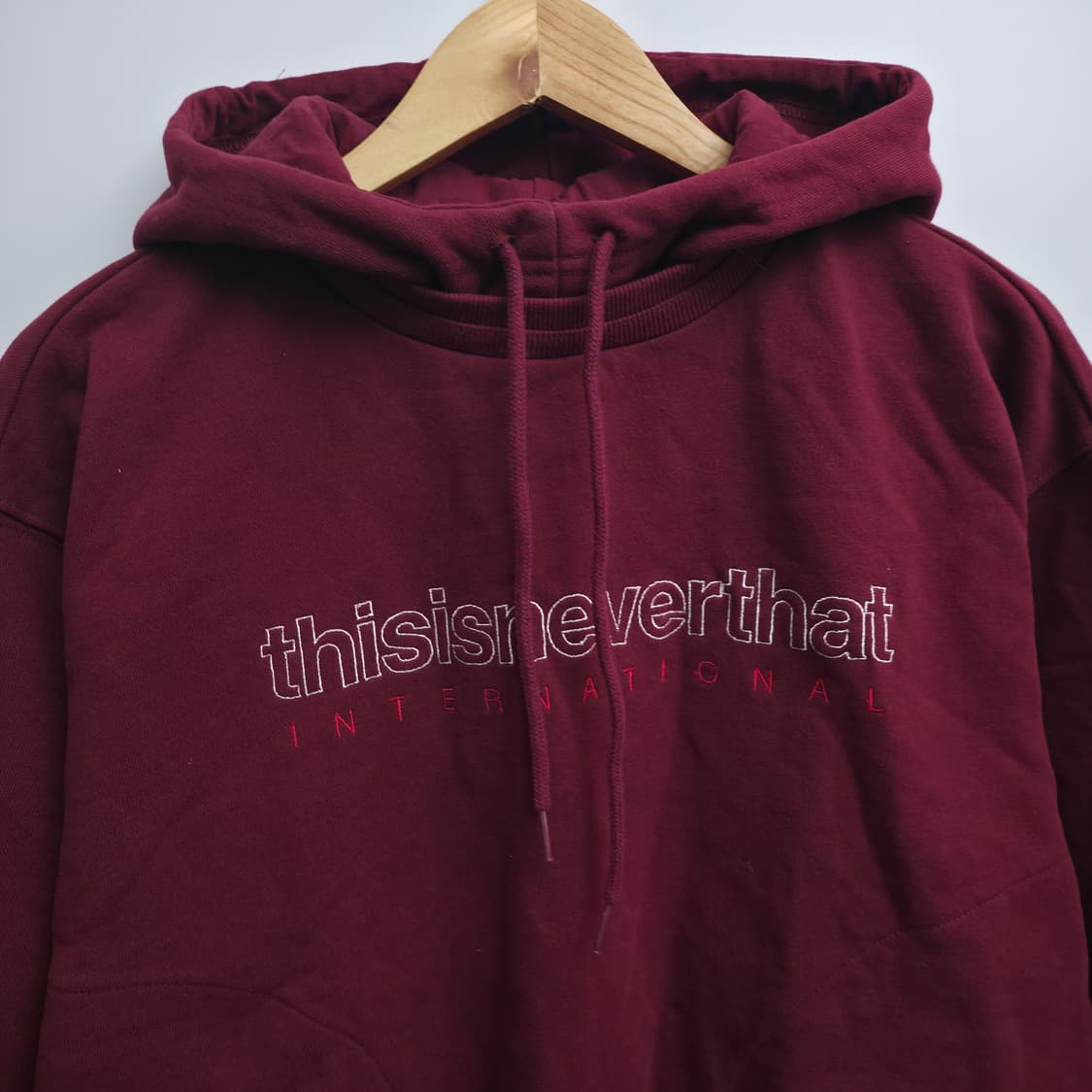[S] 디스이즈네버댓 버건디 후드티 상품이미지2