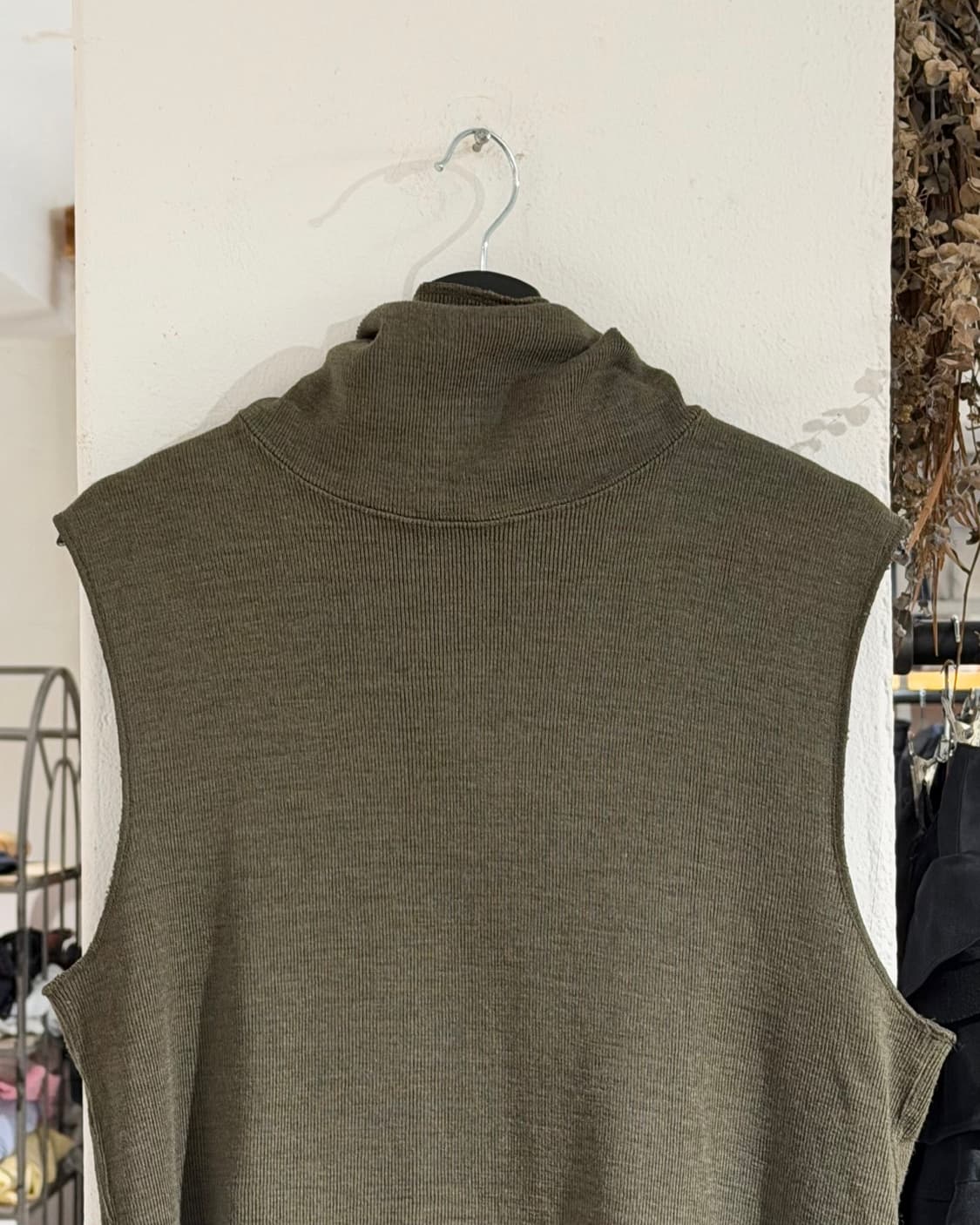 엔지니어드 가먼츠 카키 후드 니트 베스트 상품이미지4