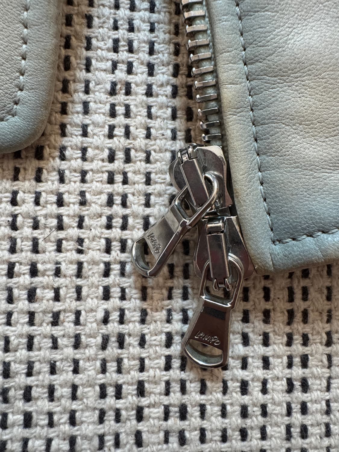 솔리드옴므 22ss 블루 레더 블루종 자켓 상품이미지4