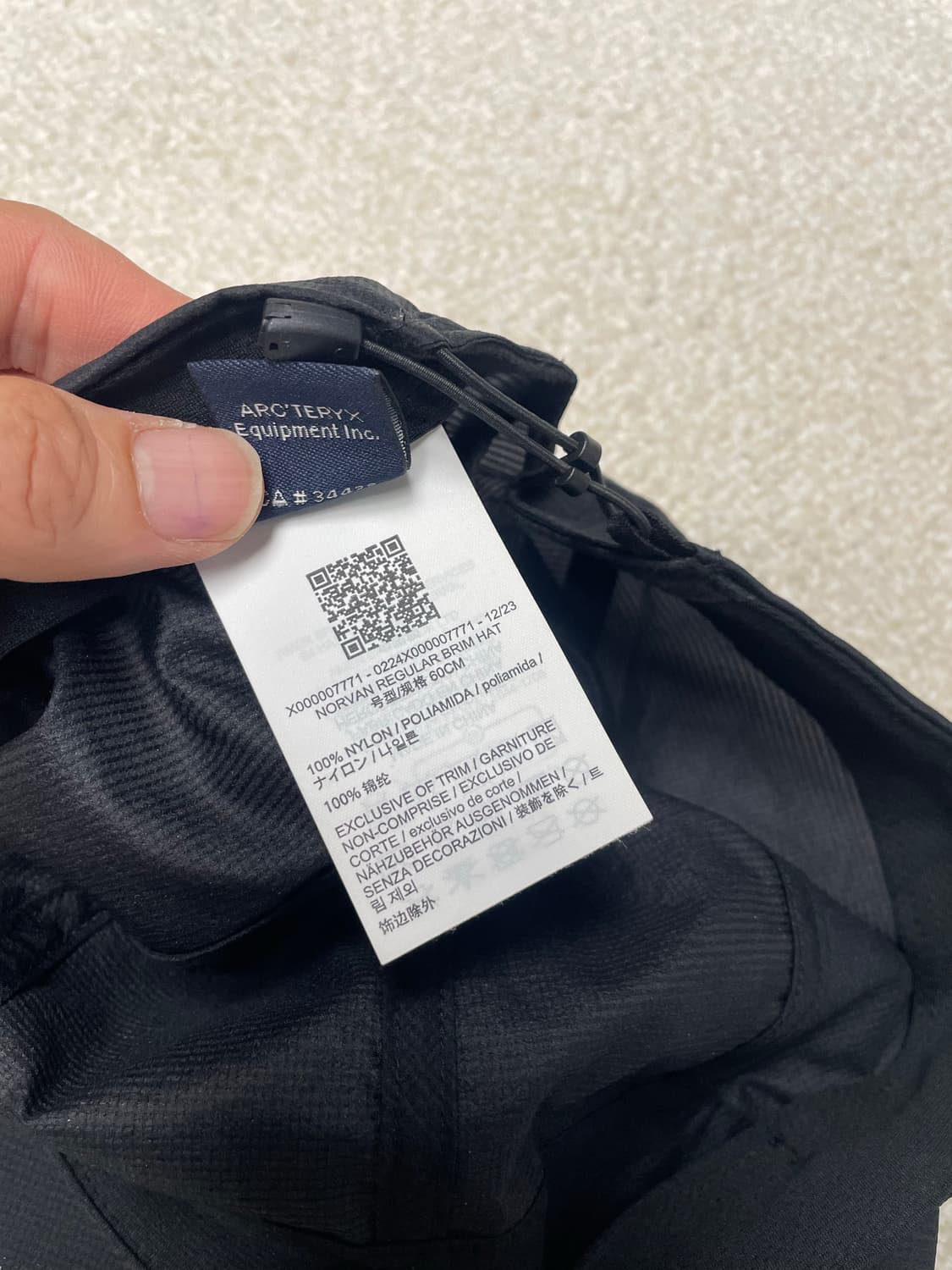 아크테릭스 노반 브림 햇 블랙 상품이미지3