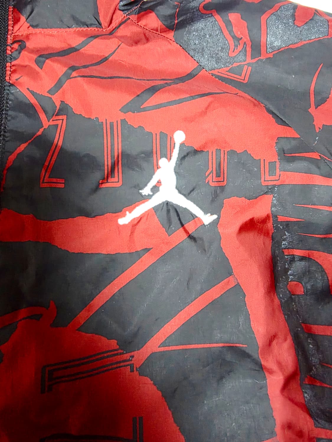 [조던] 스트릿 무드 강렬한 레드 블랙 그래픽 패턴 후드 바람막이 95 상품이미지2