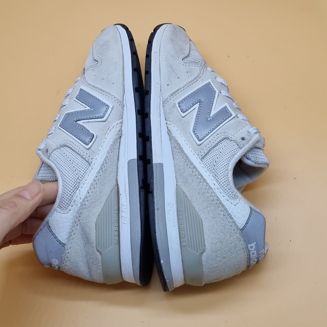 뉴발란스 996 여성운동화230 상품이미지5