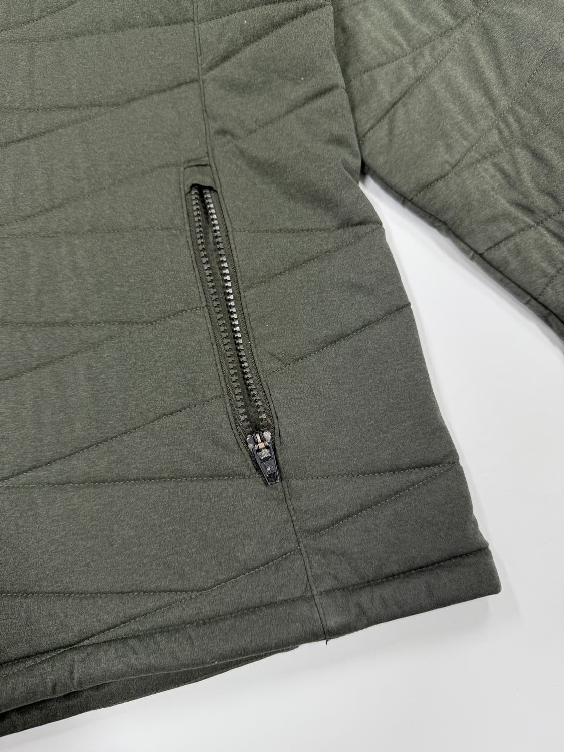 노스페이스 카키 경량패딩 상품이미지3