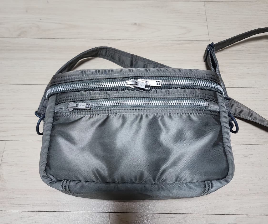 요시다포터 탱커 카메라백 S 실버그레이 상품이미지10