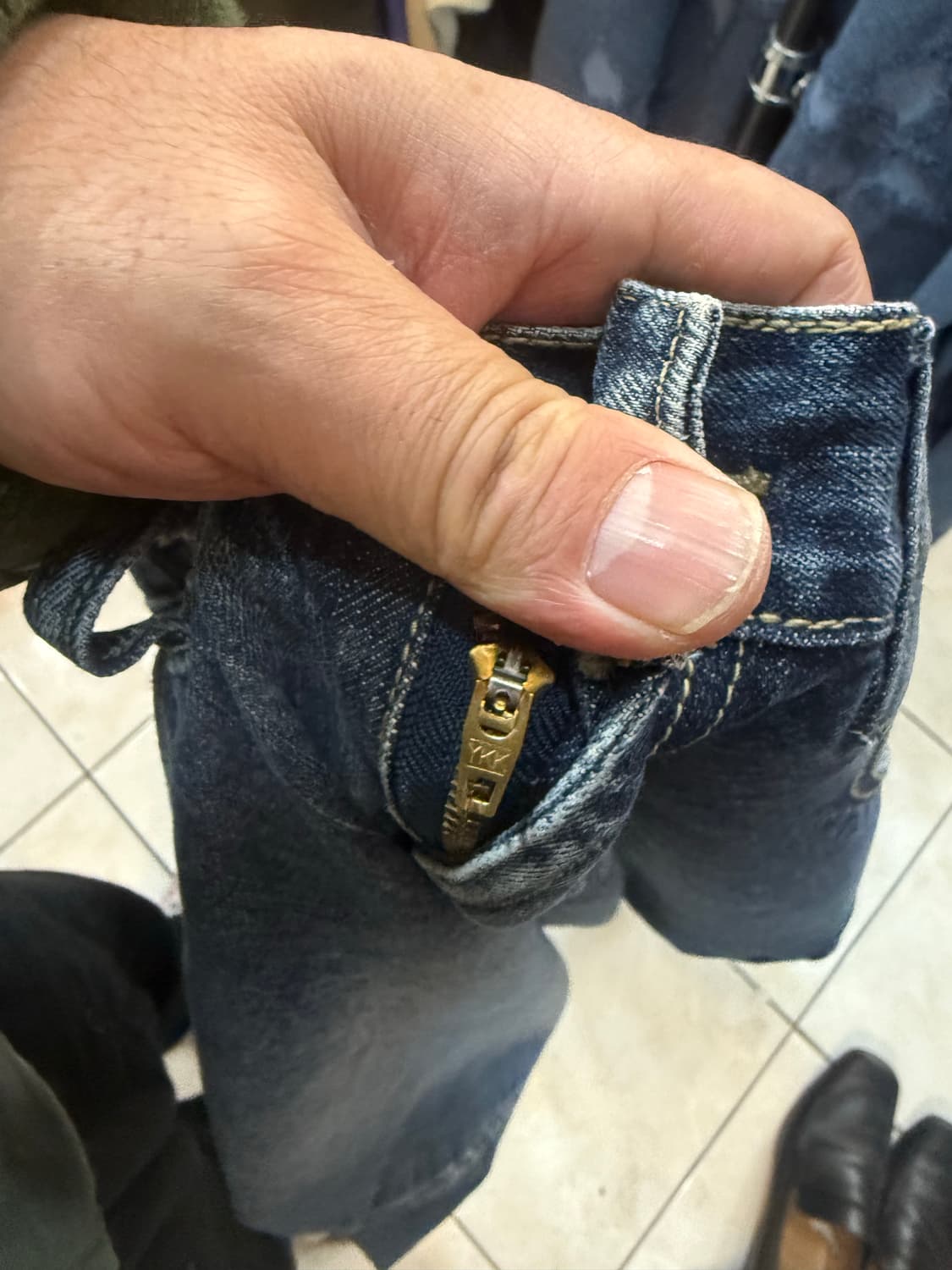 33 정품 베르사체 데님바지 팝니다 상품이미지5