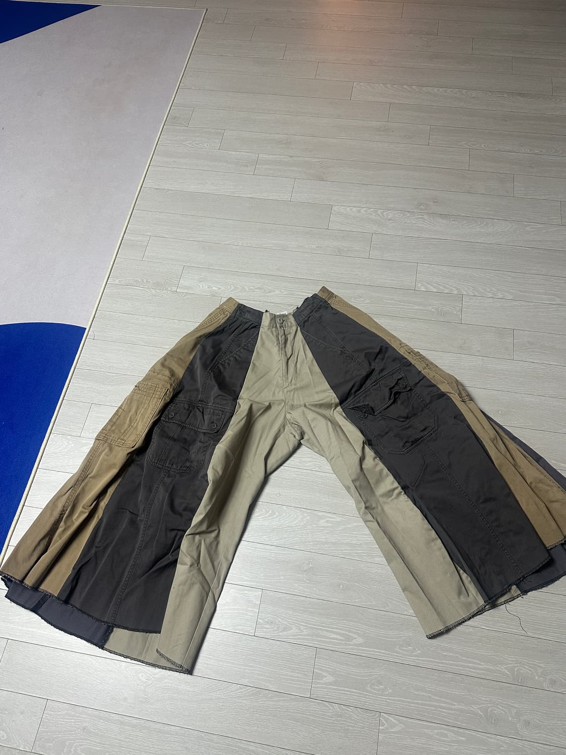 Surgery 치마 바지 판매합니다. 상품이미지1