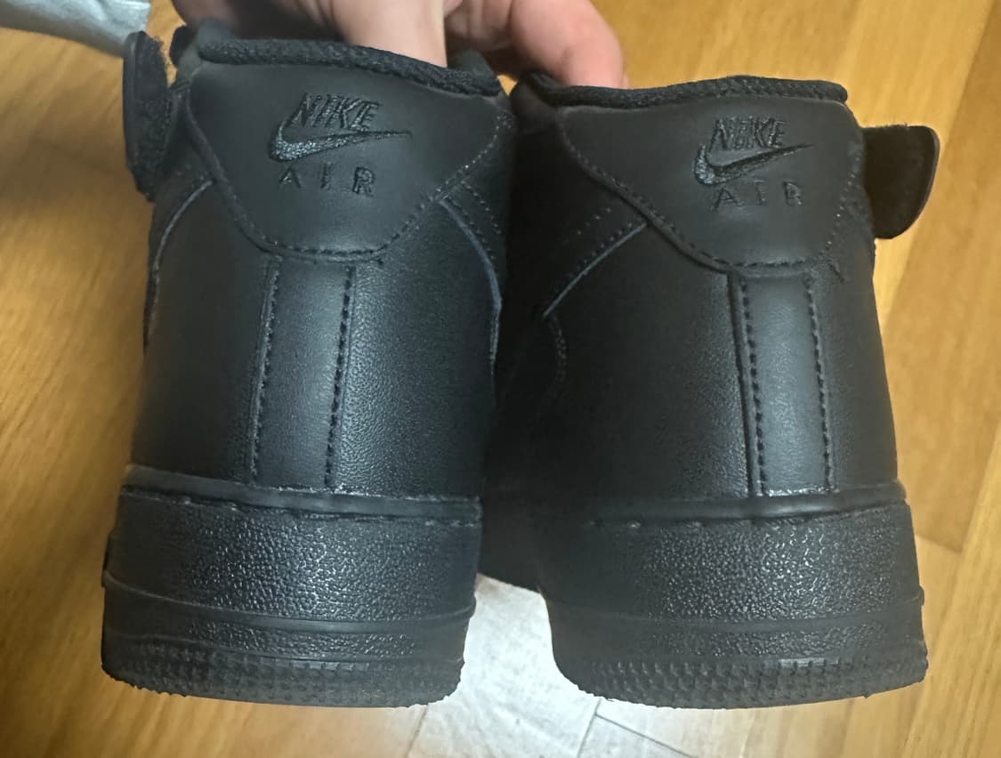 [285] 나이키 에어포스 1 미드 블랙 상품이미지4