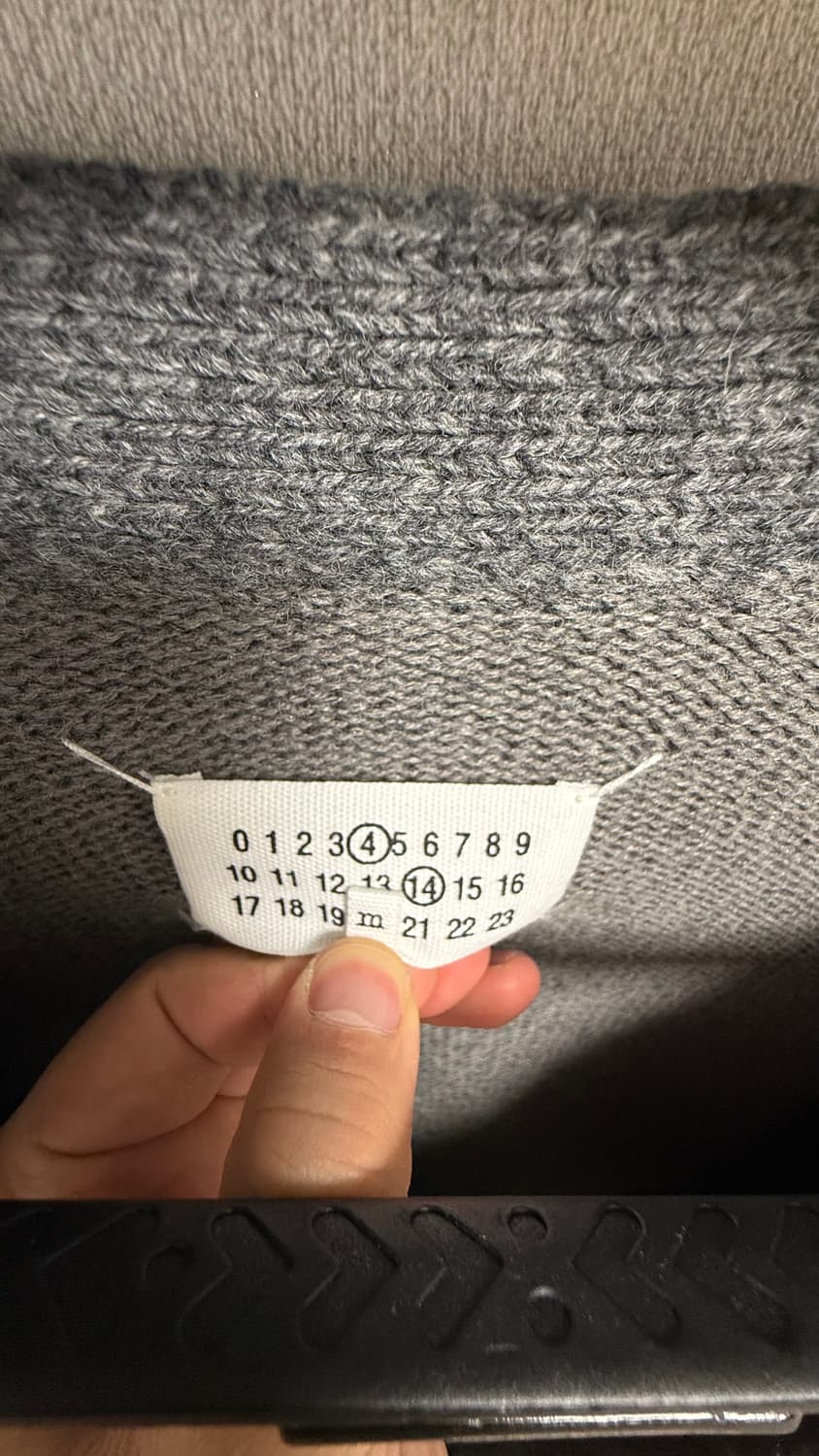 [M] 마르지엘라 엘보우패치 가디건 그레이 상품이미지5