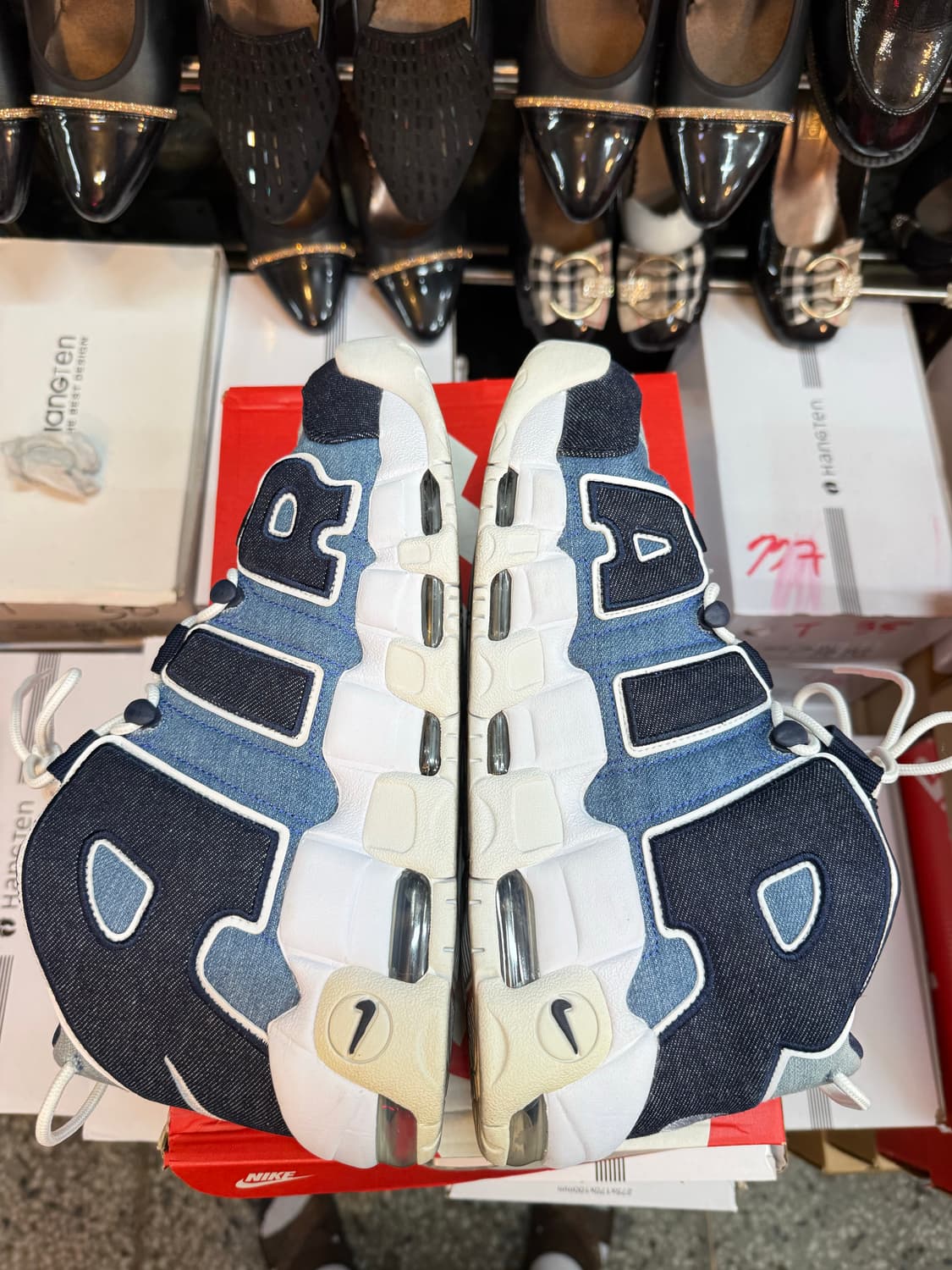 (290) 나이키 업템포 데님팝니다 상품이미지3