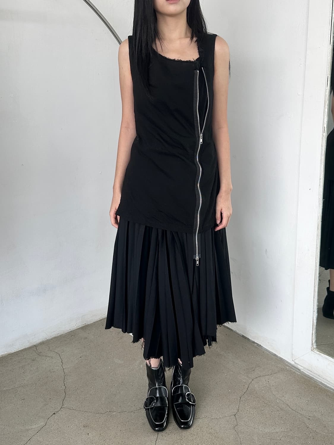 23aw 리미푸 드레스 위드 플리츠 스커트 상품이미지3
