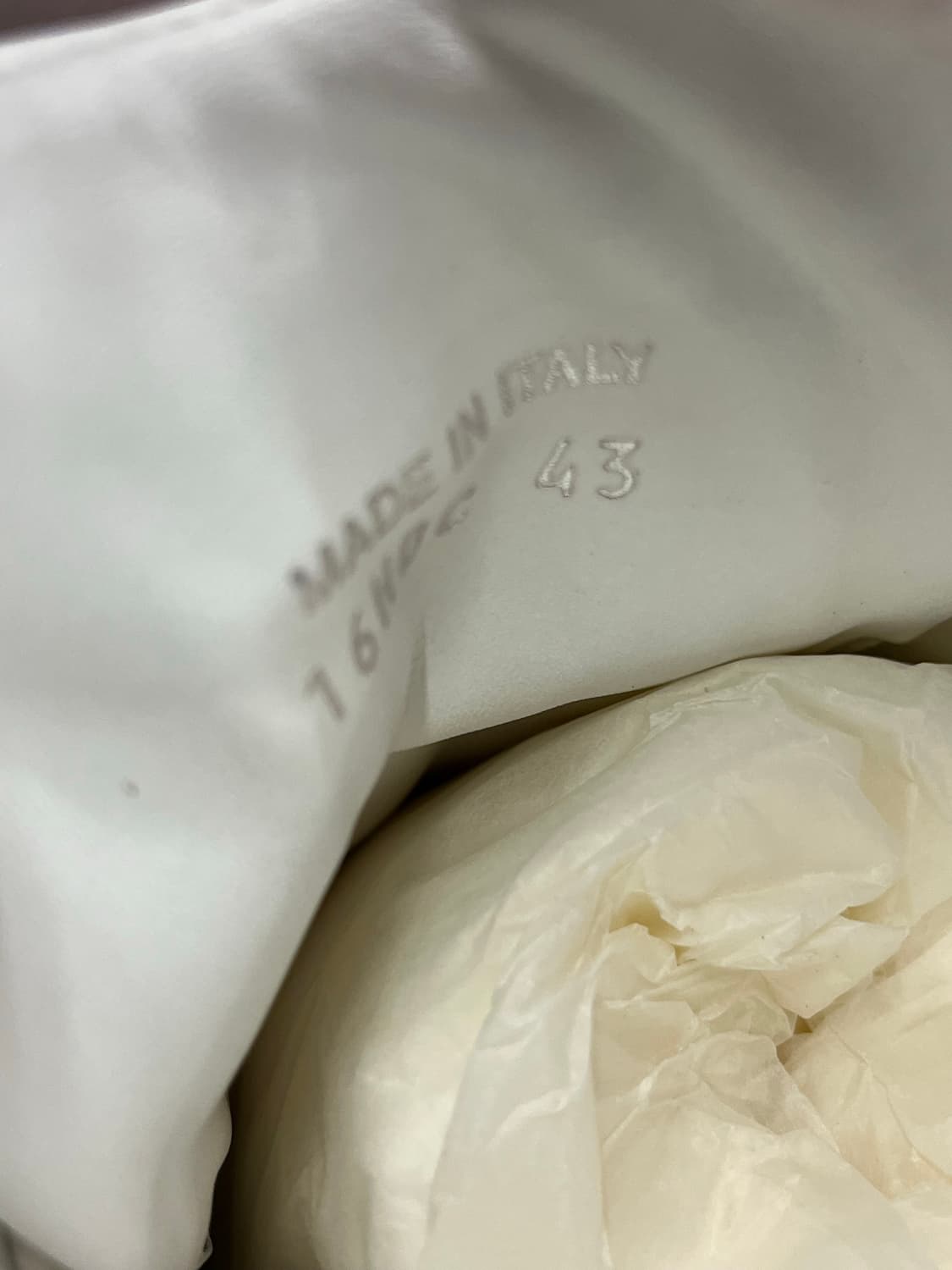 디올옴므 스니커즈 뉴투라인 43 상품이미지7