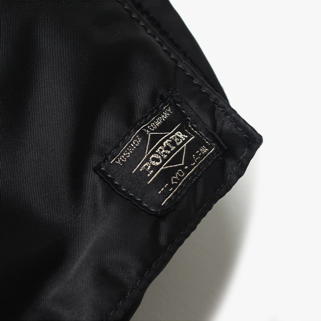  PORTER "Black Shoulder Bag" 상품이미지2