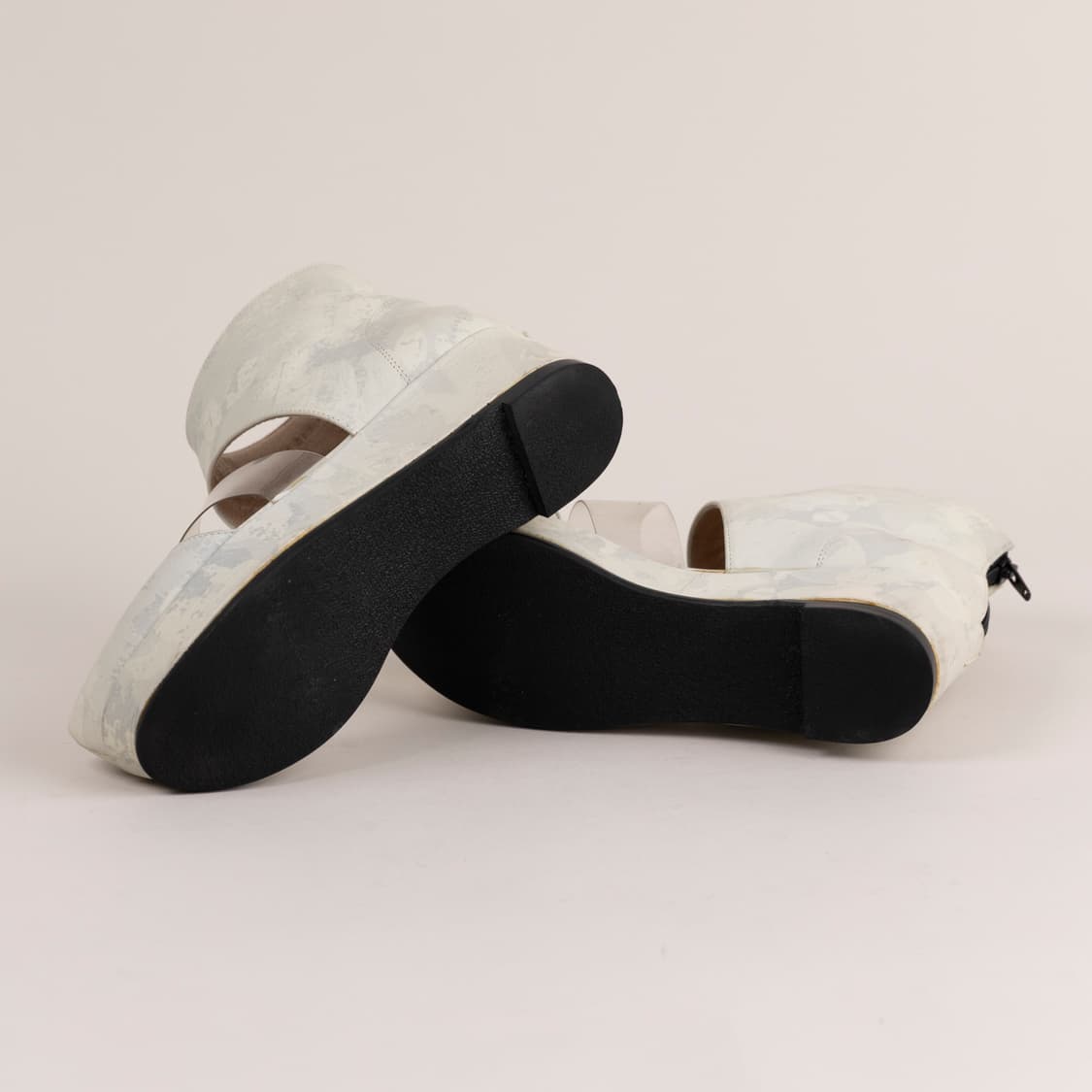 flat apartment 나막신 모티브 웨지힐 37.5 상품이미지9