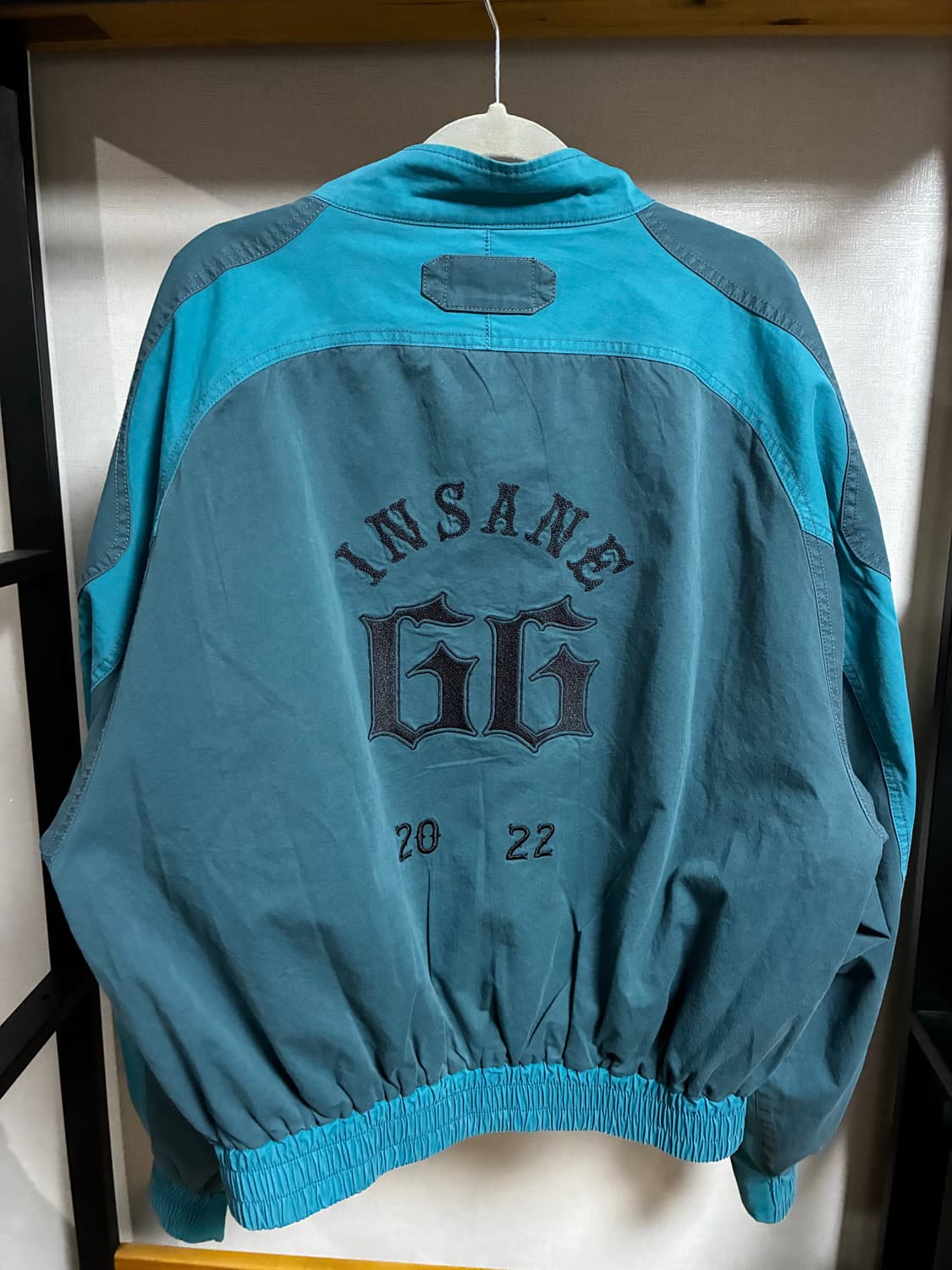 인세인개러지 패티드 숄더 해링턴 자켓 상품이미지5