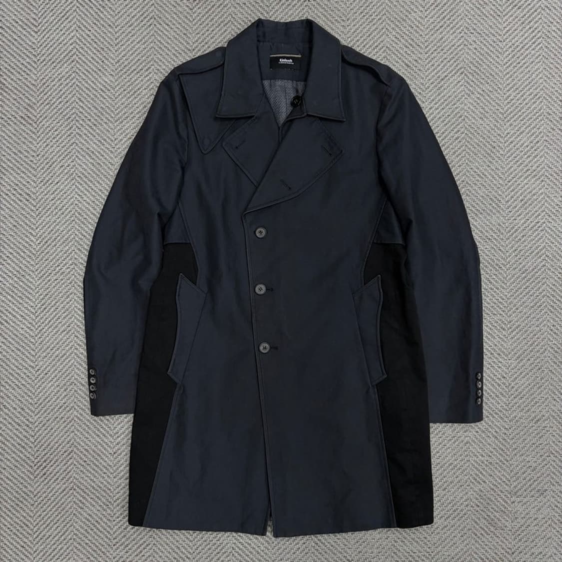 킨록 바이 킨록앤더슨 배색 디테일 코트 v1132 상품이미지1