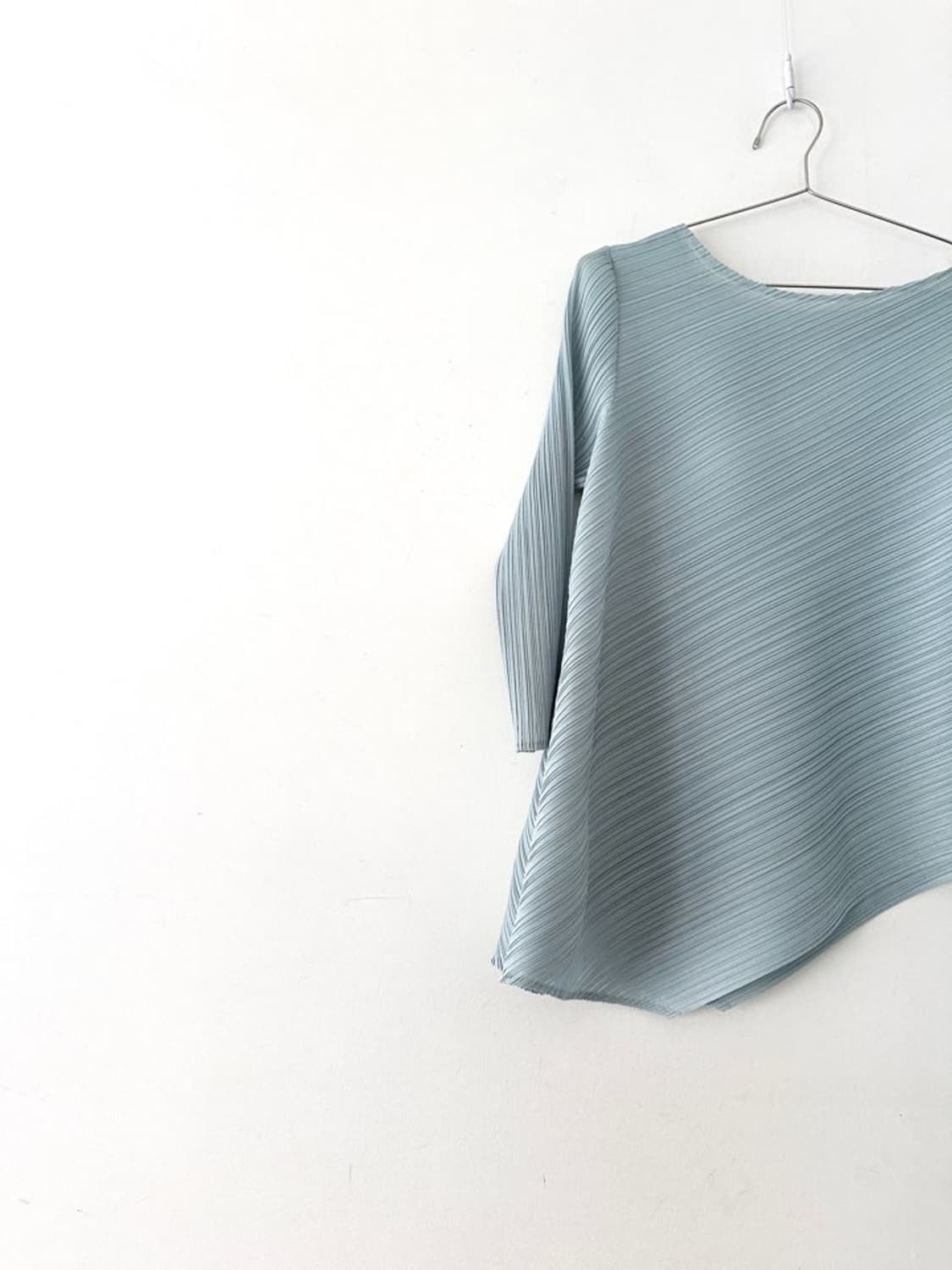 ontour fly pleats top / sky blue 상품이미지2