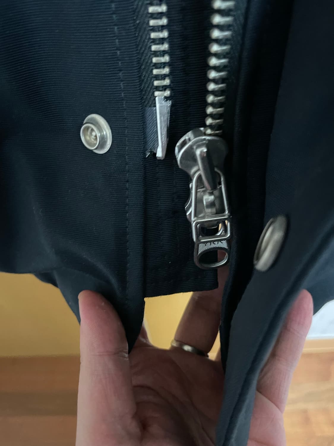 무스너클 쓰리쿼터 화이트 퍼 M사이즈 네이비 (ss급) 상품이미지8