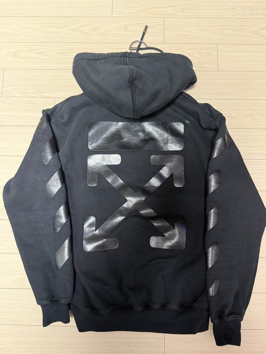 오프화이트 후드티 상품이미지1