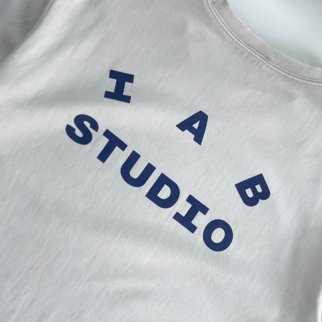 IAB Studio  아이앱 스튜디오 화이트 피그먼크 반팔 티셔츠 상품이미지5