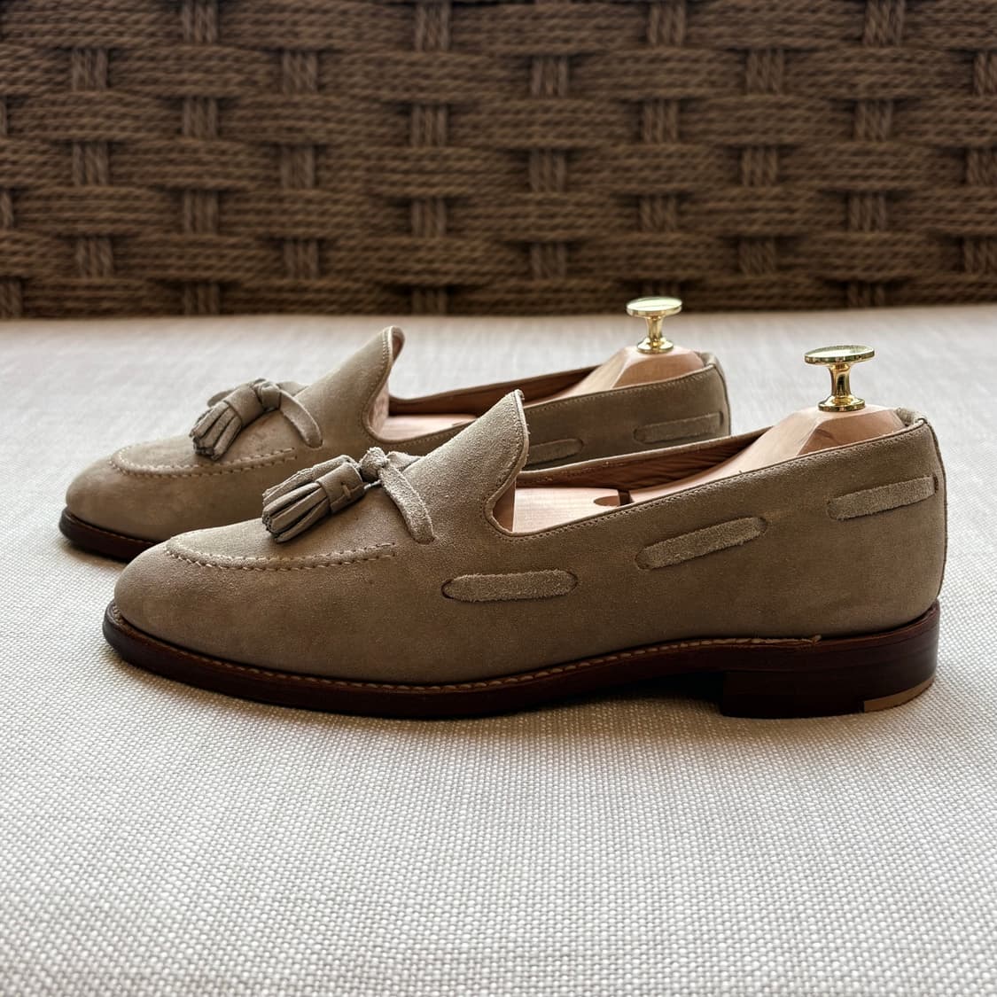 [UK6] Loake LINCOLN 샌드 스웨이드 태슬 로퍼 상품이미지3