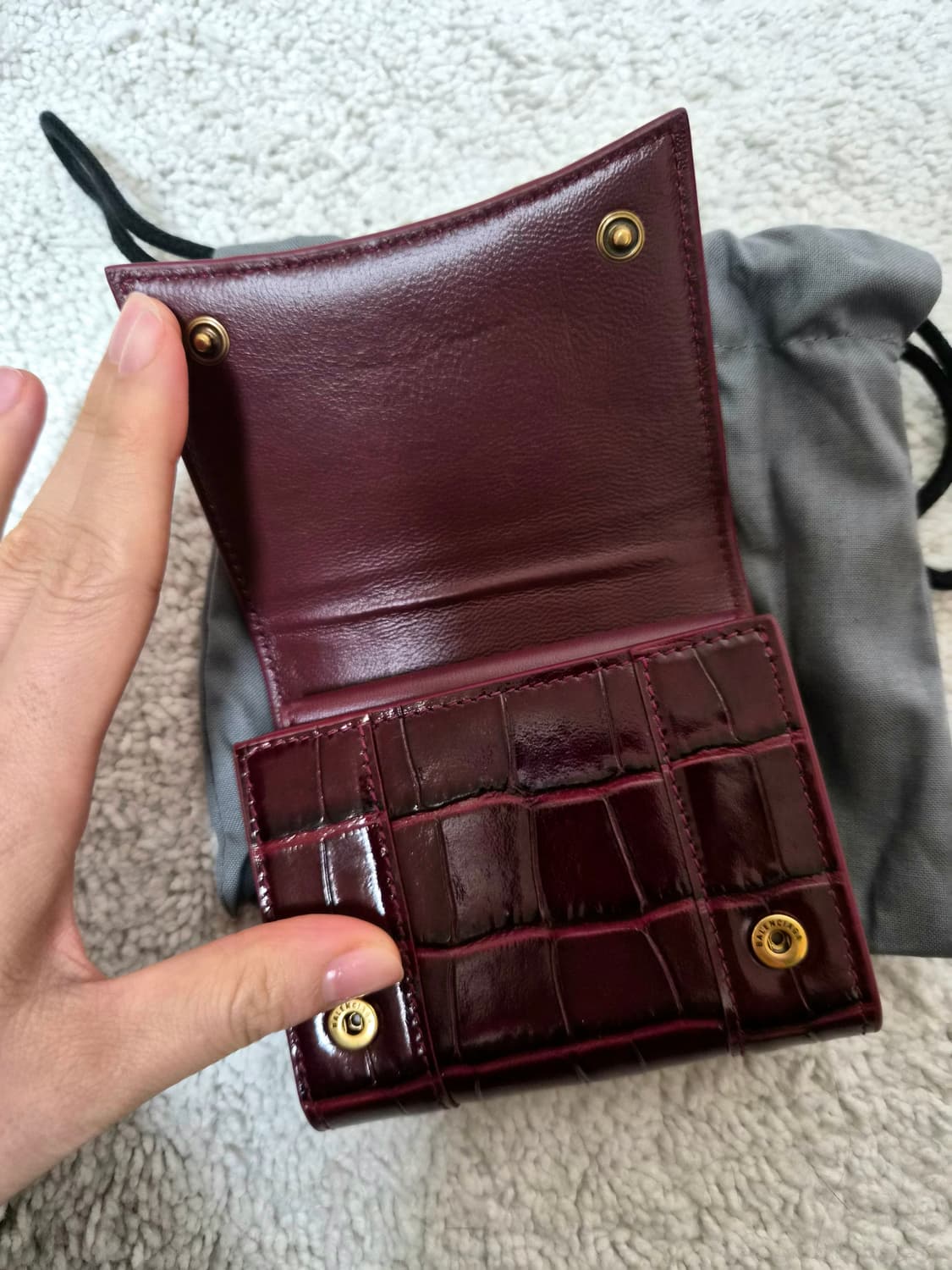 발렌시아가 아워글래스 3단 지갑 상품이미지4