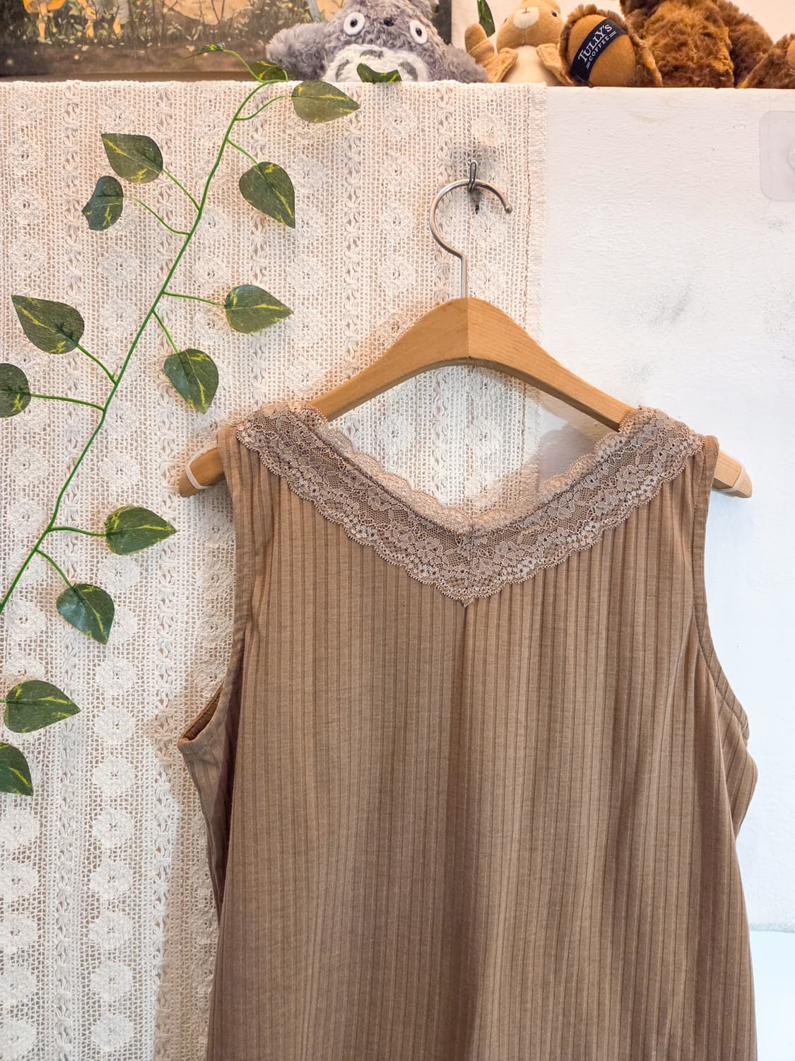 레이스 디테일 나시 상품이미지5