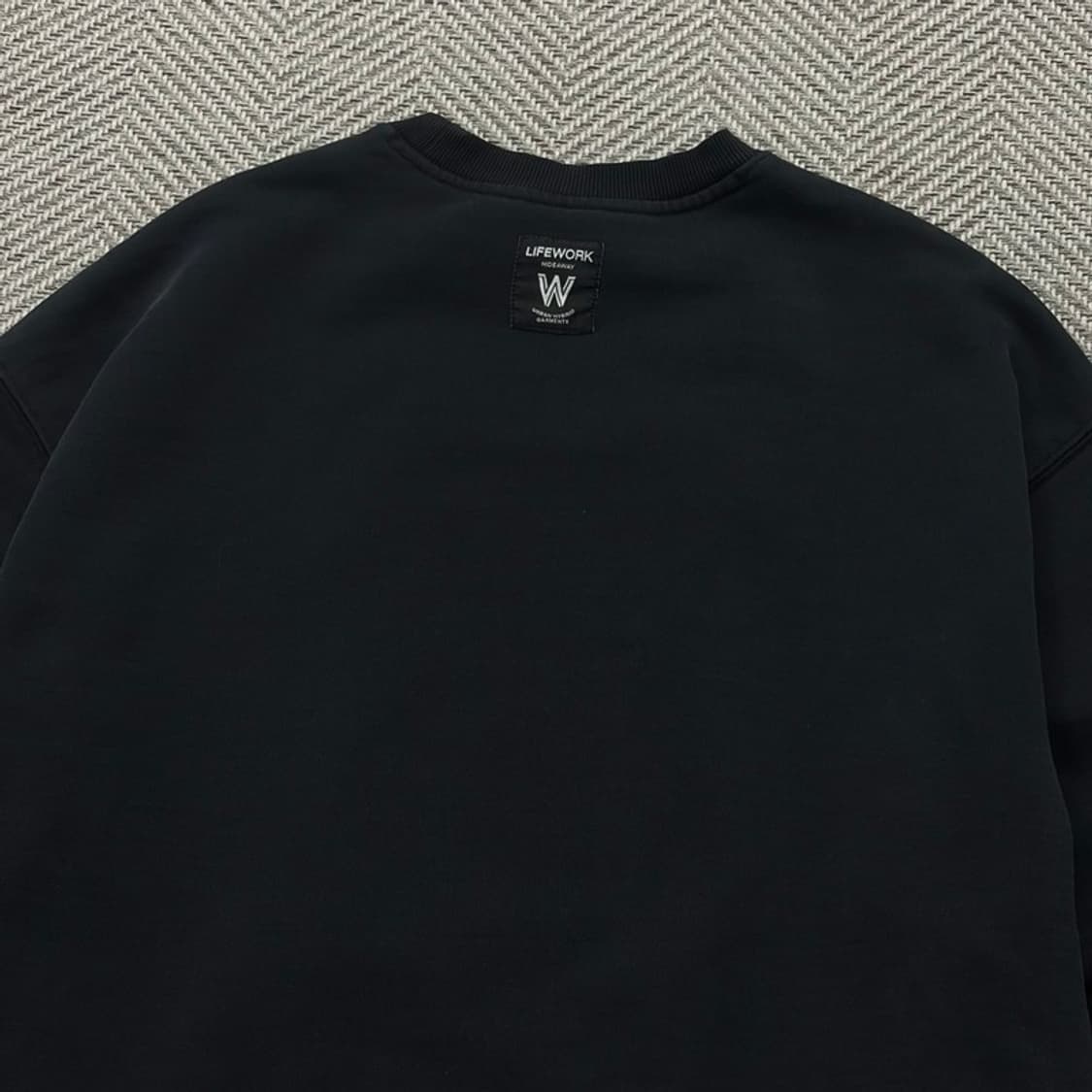 라이프워크 라독 맨투맨 v2408 상품이미지4