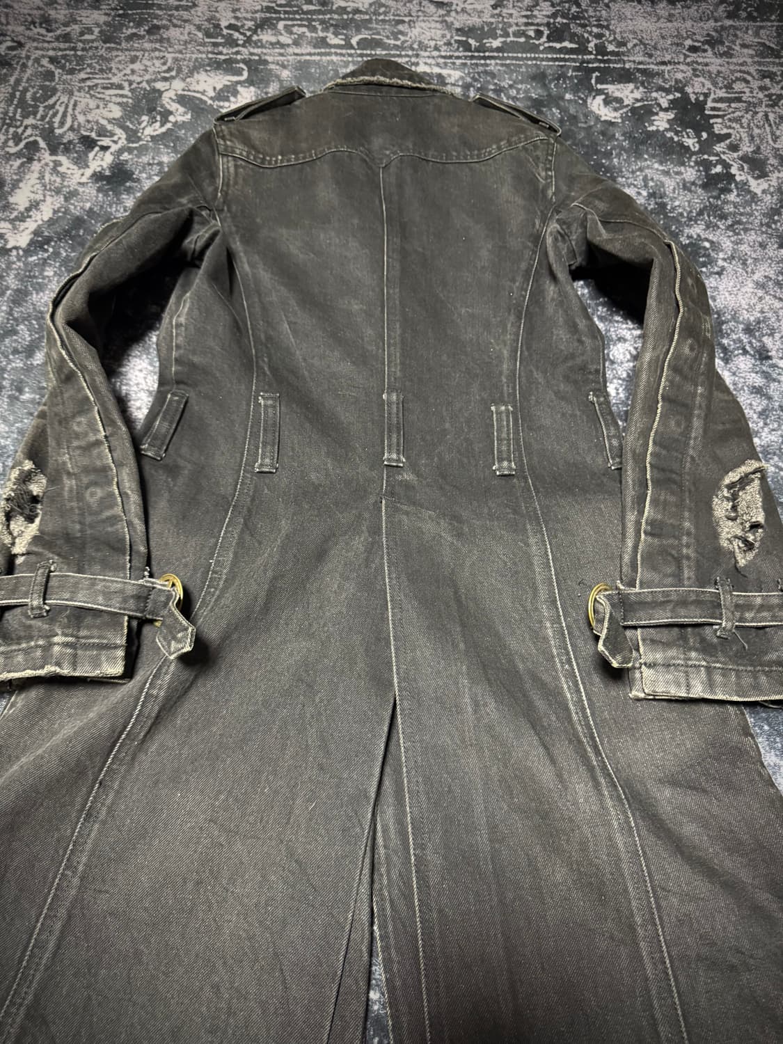 L.G.B OOs archive distressed denim coat 상품이미지4