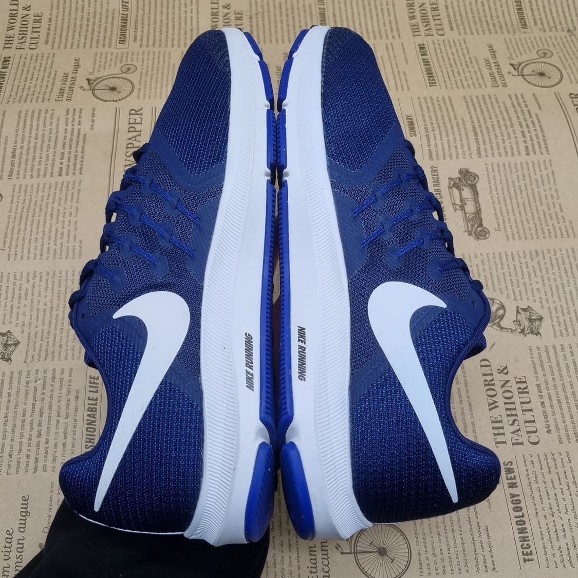 나이키 런스위프트 남성 러닝화 280 상품이미지5