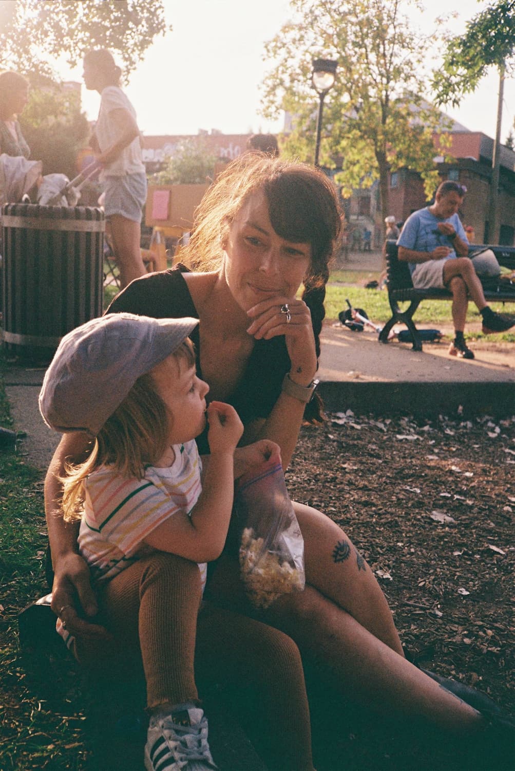 작례O 명품 미놀타 하이매틱 AF2-MD 필름카메라 빈티지 필카 상품이미지6