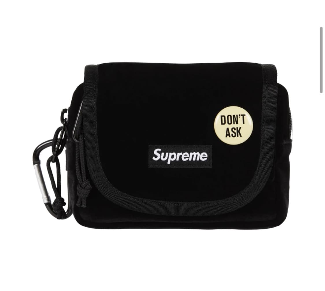 Supreme Velvet Mini Pouch Black -25FW- 상품이미지1