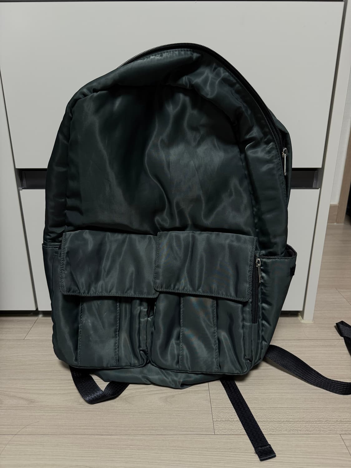 이우가마카라스 카키 카고 백팩 상품이미지2