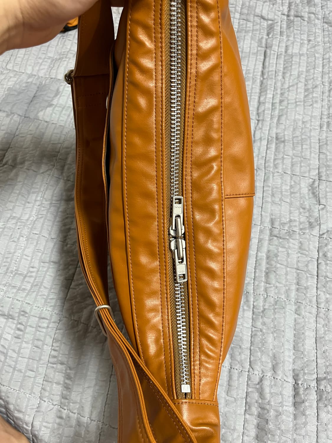 Porter 요시다 포터 프리스타일 반달 숄더백 카멜 상품이미지3