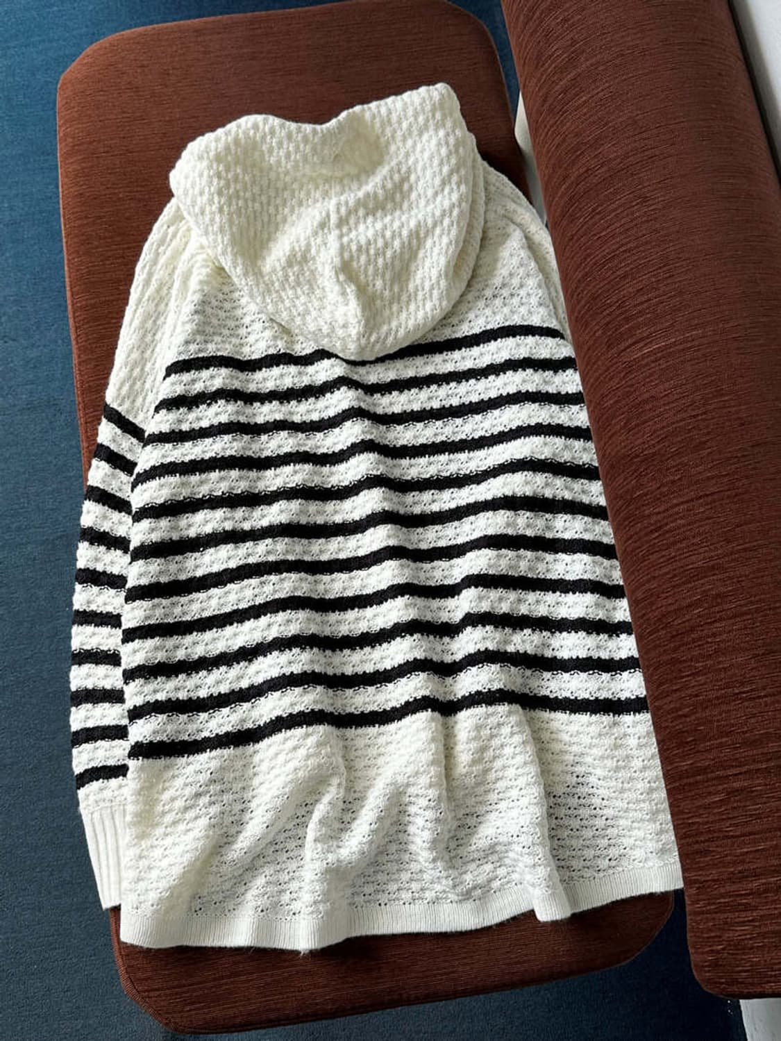 BIG silhouette loose knit hooded P/O 상품이미지5