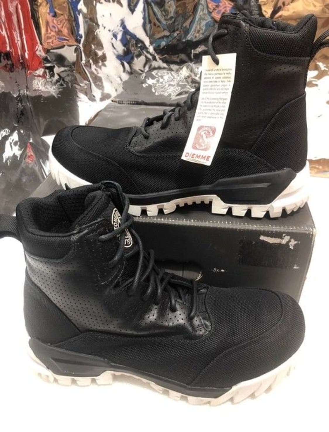 [새상품] 스톤 아일랜드 하이탑 레더 스니커즈 255 상품이미지1