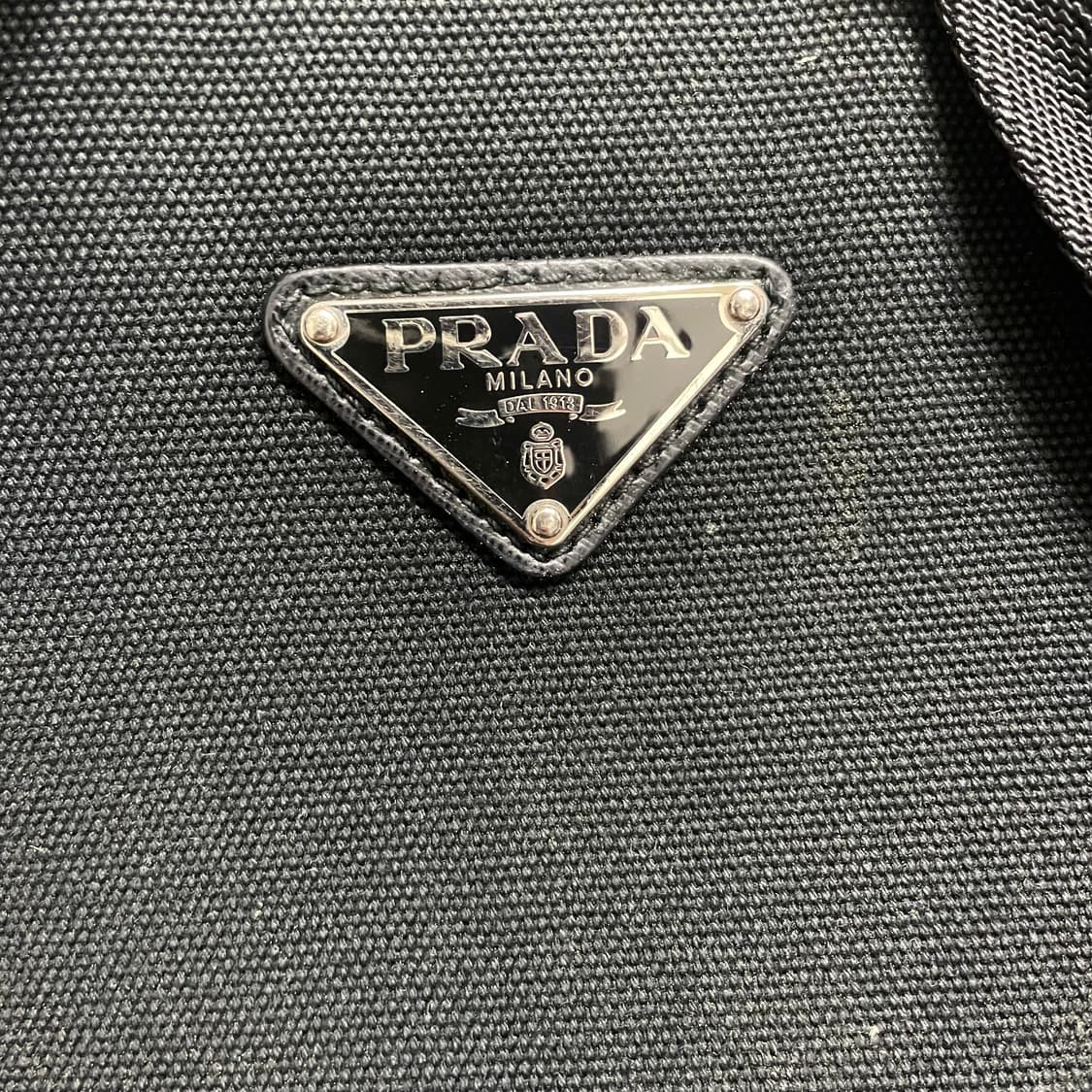 프라다 포코노 나일론 삼각 로고 올리브 그린 백팩 가방 kenijima 상품이미지7