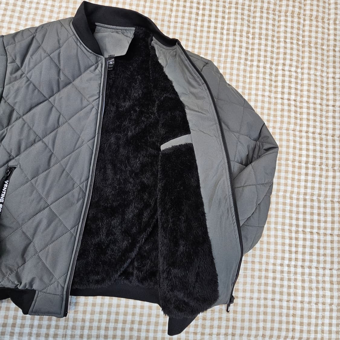 따뜻한 기모 퀼팅 경량패딩 남자100 상품이미지5