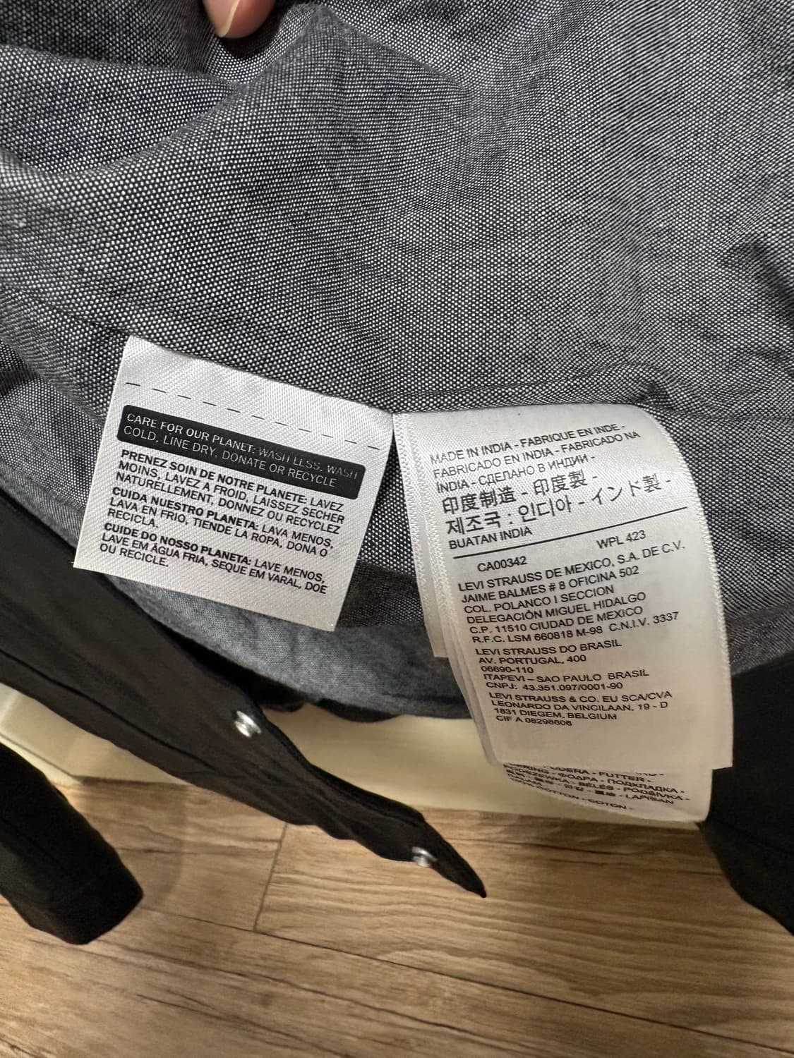 리바이스 블랙 레더 트러커 자켓 상품이미지4