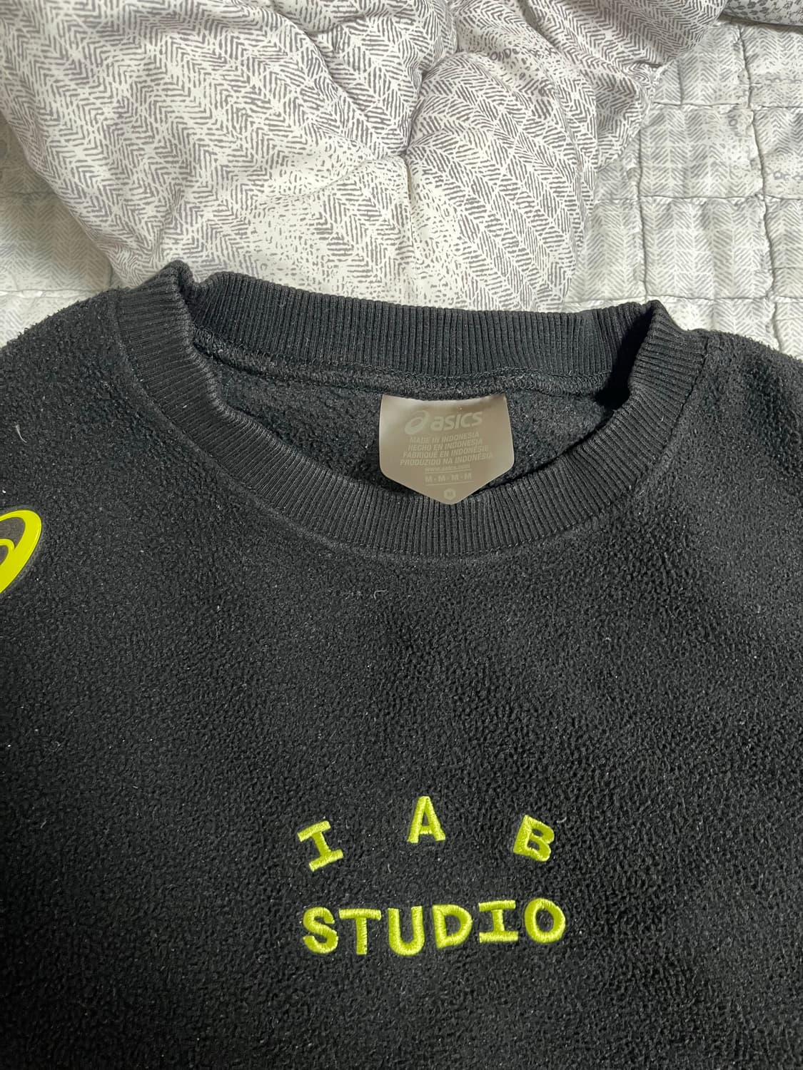 (M)아이앱스튜디오 아식스 플리스 맨투맨 상품이미지2