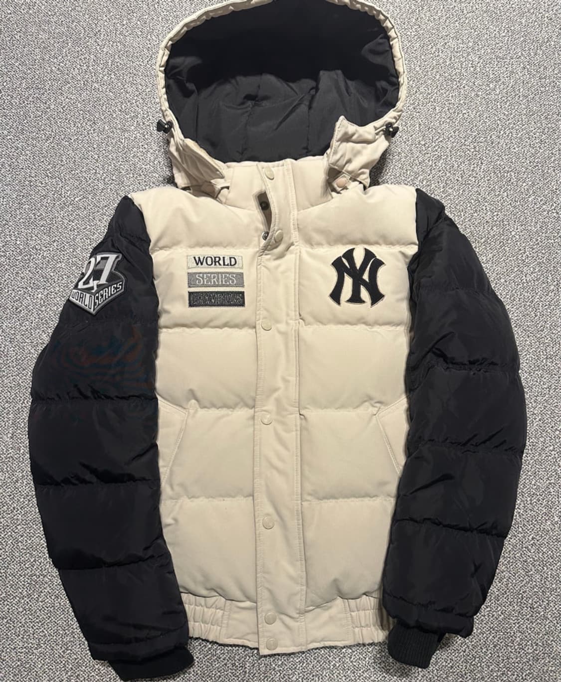 MLB 패딩 상품이미지1