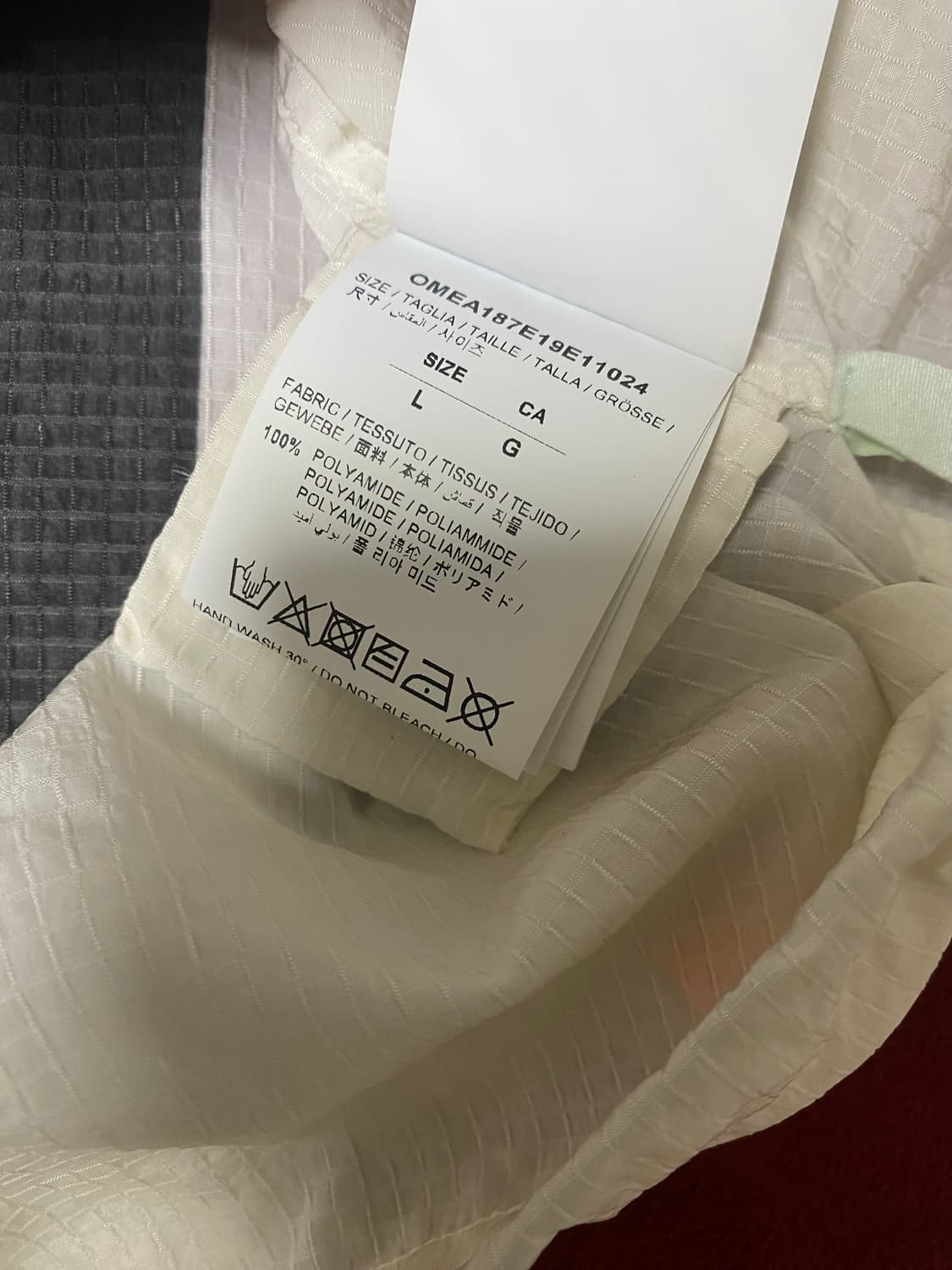 오프화이트 11주년 팩 어웨이 풀오버 후드 상품이미지4
