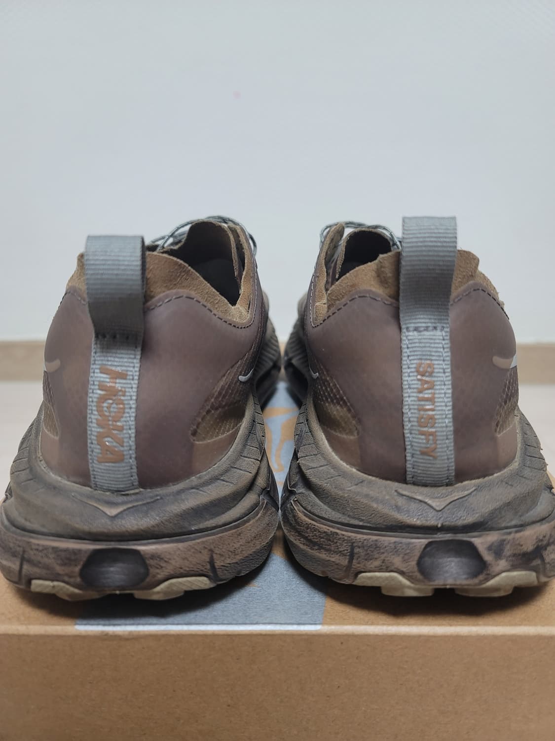 [270] 호카x새티스파이 마파테 스피드4 라이트러버 상품이미지3