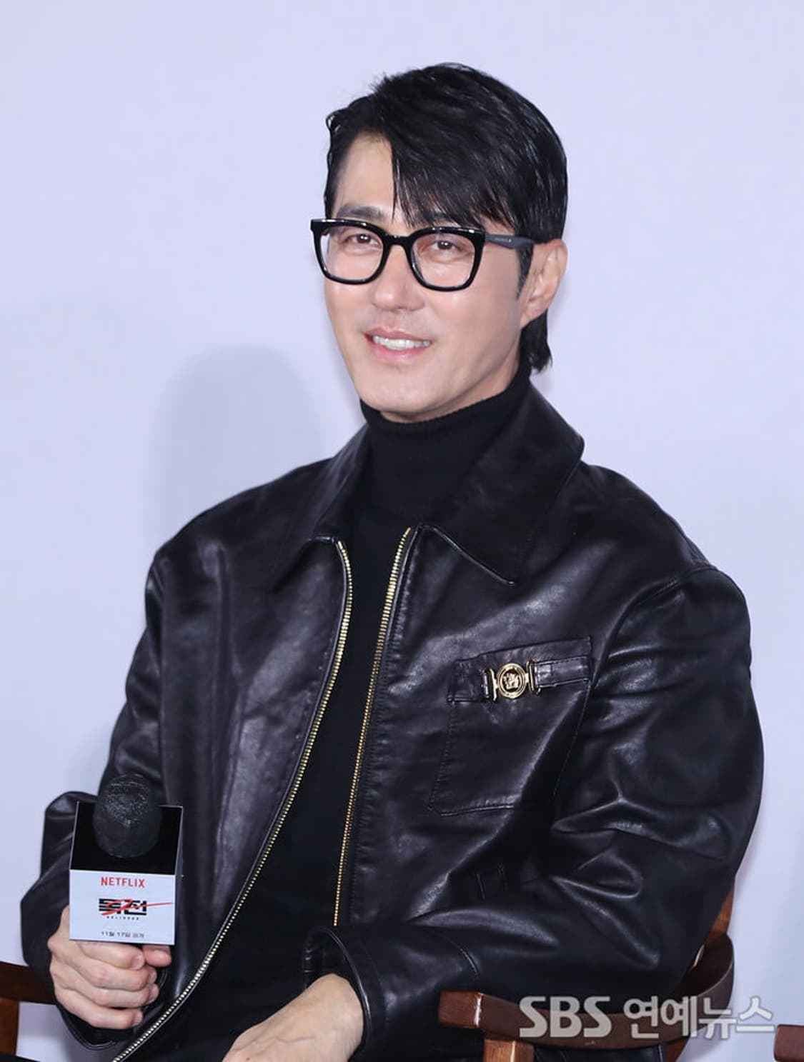 베르사체 23f/w 래더자켓 예약창 상품이미지1