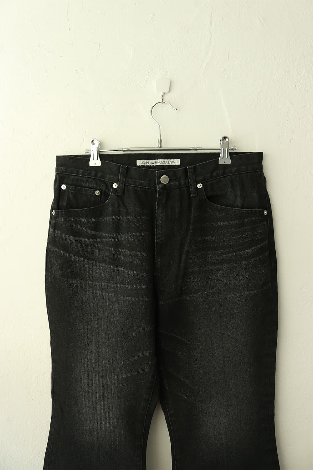 존 로렌스 설리반 블랙 부츠컷 데님 팬츠  상품이미지4