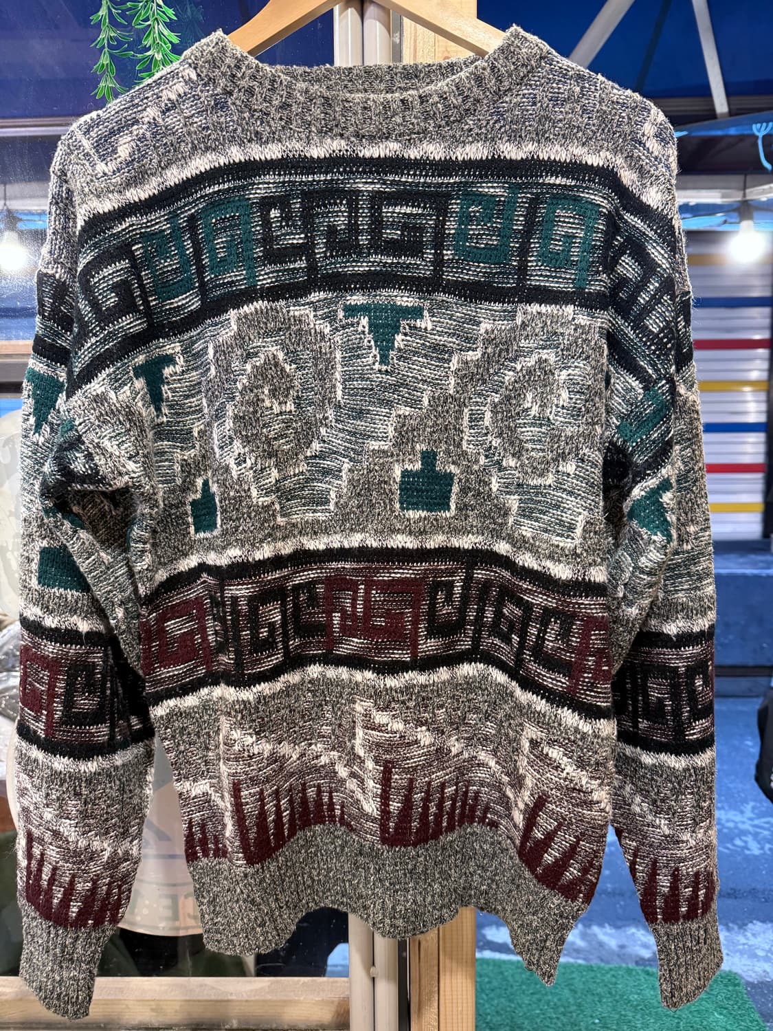 빈티지 그레이 패턴 니트 상품이미지1